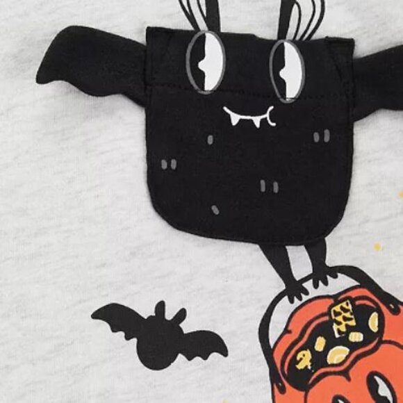 Boys 5 Pc Halloween Set 18 mths Shirts, Bodysuit & Sweatpant Black Gray Bats - Picture 4 of 9